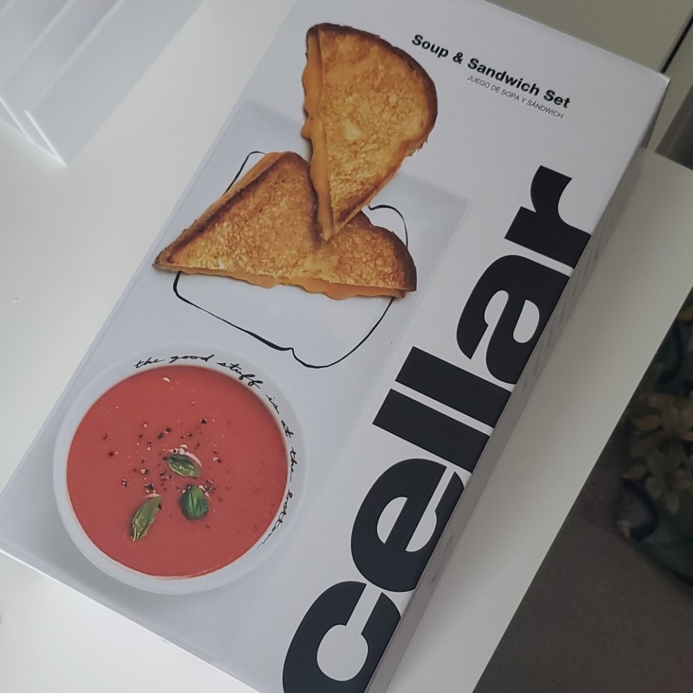 NWT Cellar Soup & Sandwich Set